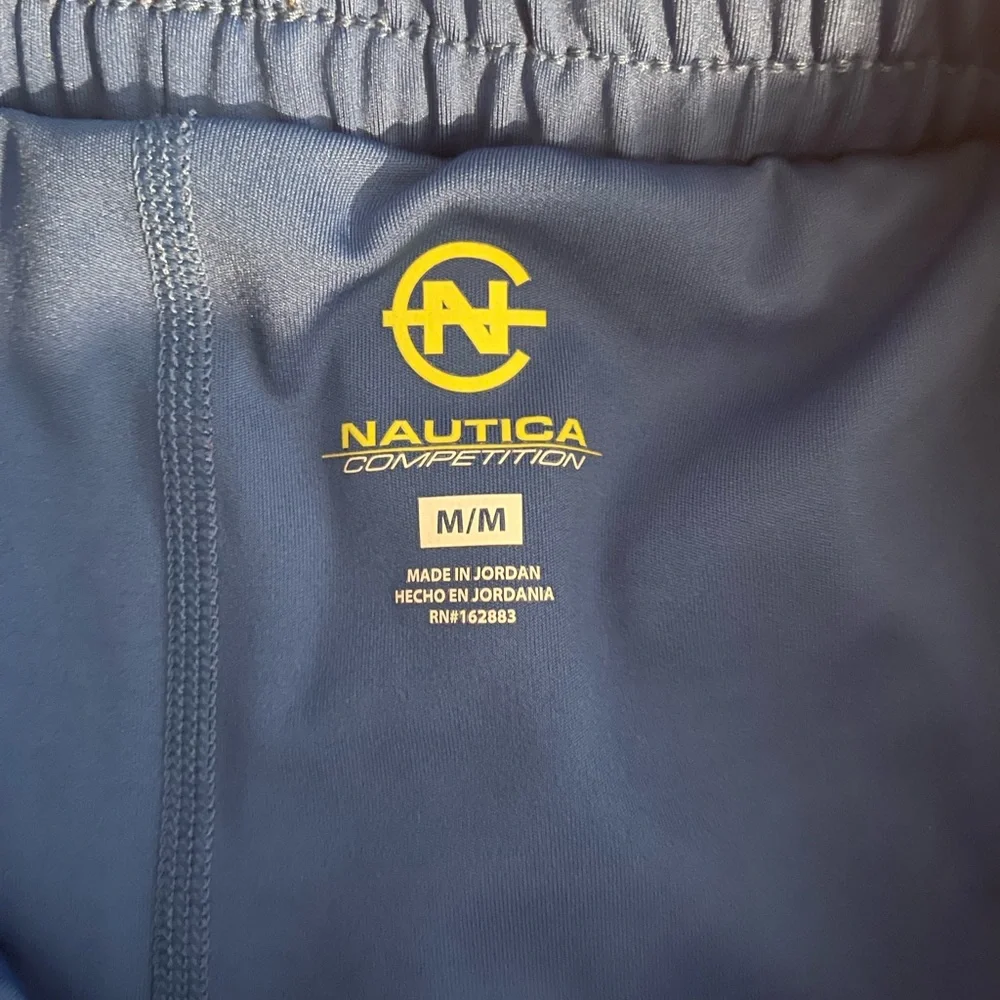 Nautica shorts with spandex - Picture 5 of 5